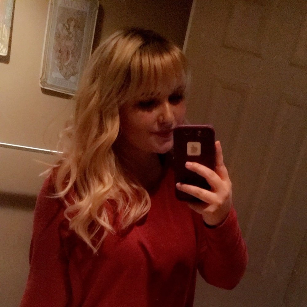 Meet your Posher, Emma
